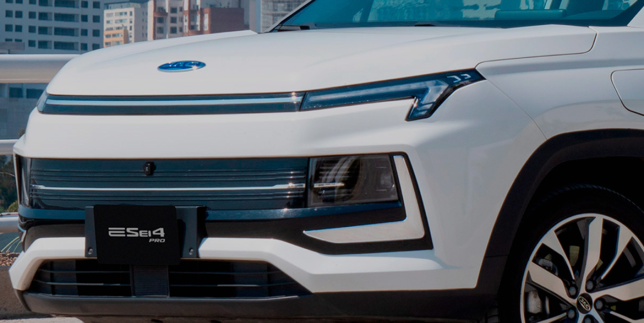 Iluminación Full LED con luz de bienvenida