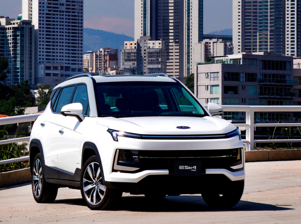 Potencia de 148 HP y Torque de 251 LB-PIE