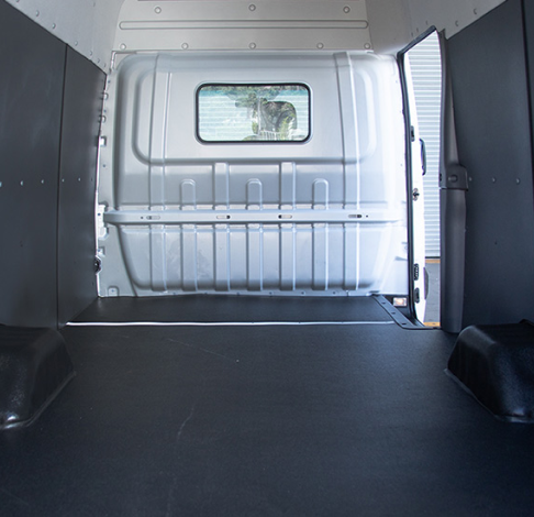 Apertura de bandera en acceso trasero