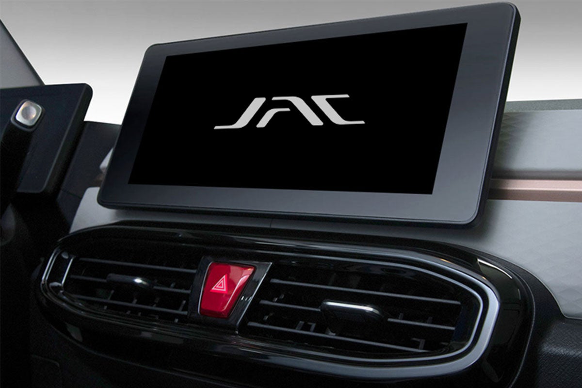 Potencia de 172 HP y Torque de 207 LB-PIE